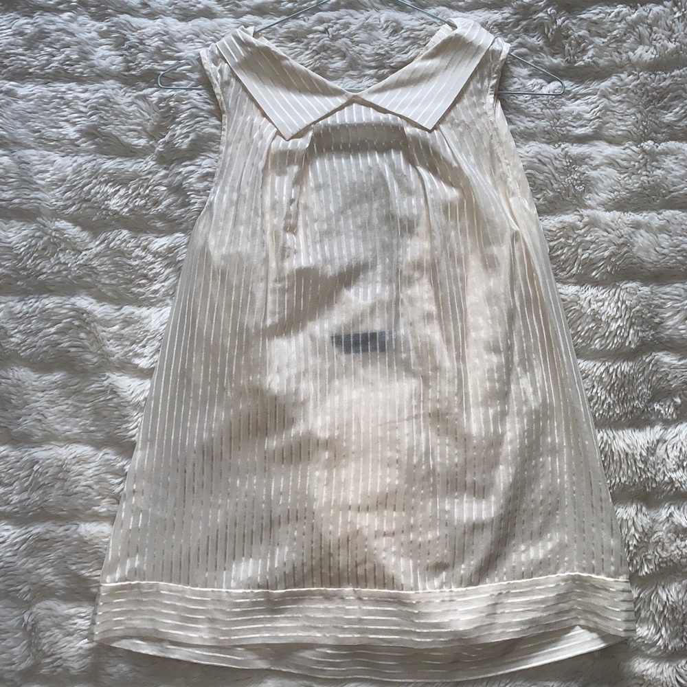 BCBGMaxAzria *Very Cute Open-Back Sleeveless Top!